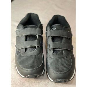 Atletic works black mens shoes size 12